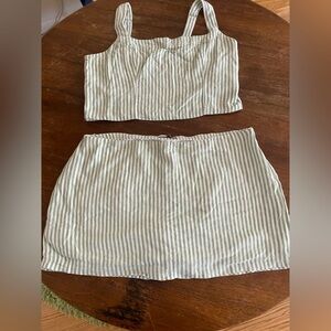 Abercrombie & Fitch Striped Green and White Linen-Blend Women's Skort Set